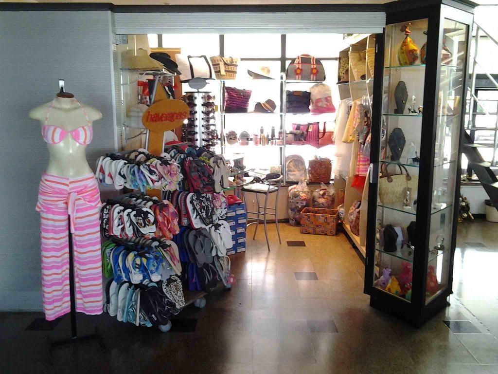 Marina Park Hotel Fortaleza  Zewnętrze zdjęcie A store in the shopping mall